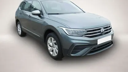 Gebraucht VW Tiguan Allspace Life 150 PS (110 kW) 2025 Grau SUV