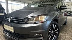 : indiumgrau metallic Gebraucht 2019 VW Touran IQ Drive Van / Kleinbus | 19.990 € (Fairer Preis)