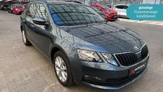 Grau Gebraucht 2020 Skoda Octavia Tour Kombi | 20.970 € (Superpreis)