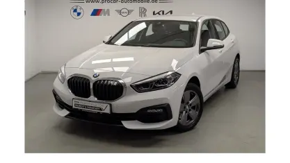 Gebraucht BMW 118 Advantage 136 PS (100 kW) 2022 Alpinweiss Kleinwagen