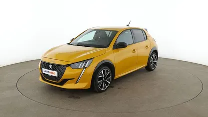 Gebraucht Peugeot 208 Allure 101 PS (74 kW) 2020 Gelb Kleinwagen