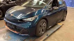 Aurorablau Gebraucht 2023 Cupra Born Kleinwagen | 25.680 € (Guter Preis)