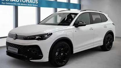 Gebraucht VW Tiguan R-line 150 PS (110 kW) 2025 SUV