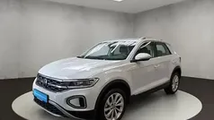Pure white Gebraucht 2024 VW T-Roc Style SUV | 29.900 € (Fairer Preis)