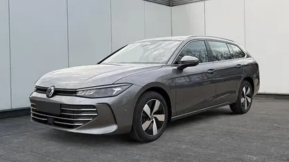 Diabasgrau metallic/grau Neu 2025 VW Passat Business Kombi | 42.830 € (Superpreis)