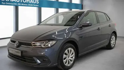 Gebraucht VW Polo Life 95 PS (69 kW) 2024 Grau Kleinwagen