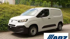 Weiß Neu 2025 Fiat Doblò Easy Van / Kleinbus | 19.873 € (Fairer Preis)
