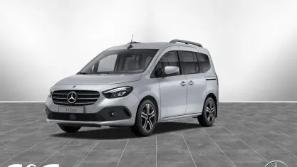 Gebraucht Mercedes T180 Progressive 116 PS (85 kW) 2024 Helvinsilber metallic Van / Kleinbus