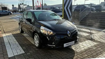 Blackpearlschwarz metallic (schwarz) Gebraucht 2019 Renault Clio IV Life Kleinwagen | 7.950 € (Guter Preis)