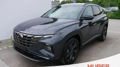 Shimmering silver Neu 2024 Hyundai Tucson Trend SUV | 33.290 € (Superpreis)
