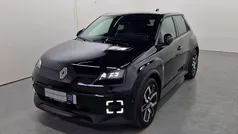 Black pearl schwarz Gebraucht 2025 Renault R5 Komfort Kleinwagen | 33.490 €