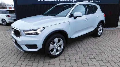 Silber Gebraucht 2020 Volvo XC40 Momentum SUV | 24.990 € (Fairer Preis)