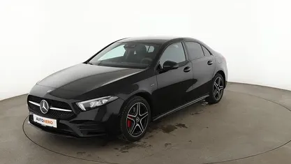 Gebraucht Mercedes A250 AMG line 163 PS (119 kW) 2021 Schwarz Limousine