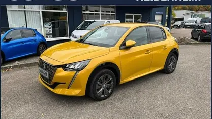 Gebraucht 2021 Peugeot e-208 Allure Kleinwagen | 14.990 € (Guter Preis)