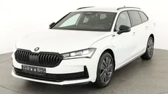 Gebraucht 2025 Skoda Superb SportLine Kombi | 45.875 € (Guter Preis)