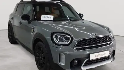 Gebraucht Mini Cooper Countryman Classic 125 PS (91 kW) 2021 Moonwalk grey metallic SUV