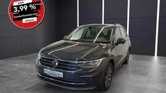 Gebraucht 2023 VW Tiguan Life SUV | 28.240 € (Guter Preis)