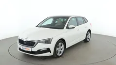 Weiß Gebraucht 2020 Skoda Scala Style Kleinwagen | 19.470 € (Fairer Preis)