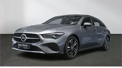 Gebraucht Mercedes CLA200 Shooting Brake AMG 163 PS (119 kW) 2025 Grau Kombi