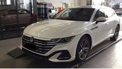 Gebraucht VW Arteon R-line 200 PS (147 kW) 2023 Weiss Kombi