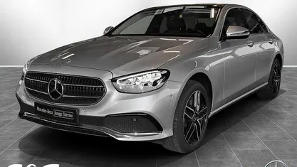 Usata Mercedes E300 Avantgarde 194 CV (142 kW) 2022 Argento Berlina