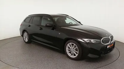 Gebraucht BMW 320 M Sport 184 PS (135 kW) 2025 Limousine
