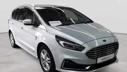 Gebraucht Ford S-MAX Titanium 190 PS (139 kW) 2022 Polarsilber metallic Van / Kleinbus
