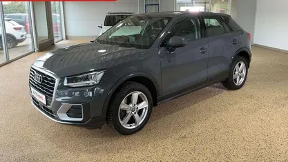 Grau Gebraucht 2018 Audi Q2 Sport SUV | 18.070 € (Fairer Preis)