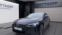 Mythosschwarz metallic Gebraucht 2025 Audi A5 Sport Coupé | 59.750 € (Guter Preis)