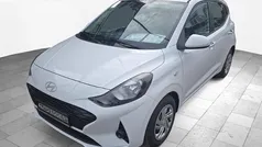 Atlas white / sol Neu 2025 Hyundai i10 Select Kleinwagen | 17.240 € (Fairer Preis)