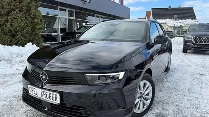 Neu Opel Astra Edition 131 PS (96 kW) 2026 Schwarz Kombi