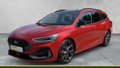 Gebraucht Ford Focus ST 280 PS (205 kW) 2024 Rot Kombi