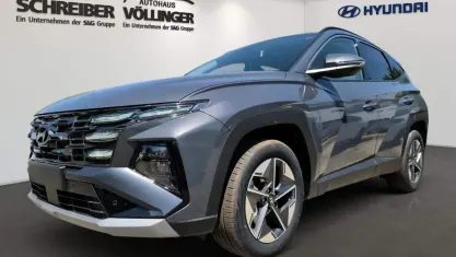 Neu Hyundai Tucson Trend 239 PS (175 kW) 2026 Grau SUV