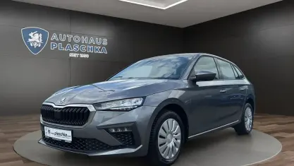 Gebraucht Skoda Scala Essence 95 PS (69 kW) 2025 Graphitegrau Kleinwagen