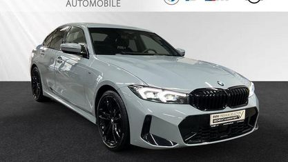 Gebraucht BMW 320 M Sport 190 PS (139 kW) 2023 Brooklyn grau metallic Limousine