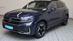 Blau Gebraucht 2023 VW Touareg Style SUV | 68.940 € (Fairer Preis)