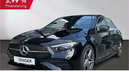 Gebraucht Mercedes A200 AMG 163 PS (119 kW) 2025 Lack mountaingrau Limousine