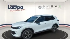 Weiss Gebraucht 2024 VW Tiguan Goal SUV | 42.890 € (Superpreis)