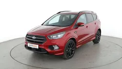 Rot Gebraucht 2018 Ford Kuga ST-Line SUV | 17.480 € (Fairer Preis)