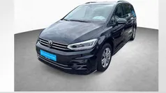 Deep black perleffekt Gebraucht 2024 VW Touran Move Van / Kleinbus | 35.390 € (Guter Preis)