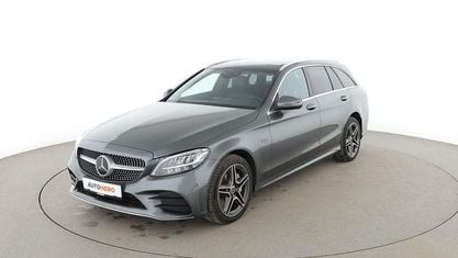 Używany Mercedes C300e AMG line 306 KM (225 kW) 2021 Szary Kombi