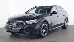 Gebraucht 2024 Mercedes E300 Avantgarde Limousine | 69.300 €