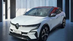 Arktisweiß, dach in dolomitg Gebraucht 2023 Renault Mégane Techno Limousine | 27.270 € (Fairer Preis)