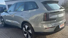 Vapour grey / metallic Gebraucht 2024 Volvo EX90 Performance SUV | 87.890 € (Fairer Preis)