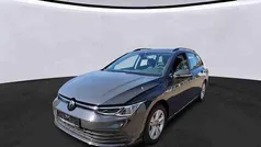 Grau Gebraucht 2021 VW Golf VIII Life Kombi | 17.990 € (Fairer Preis)
