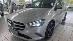 Iridiumsilber metallic Gebraucht 2019 Mercedes 200 Kombi | 24.980 € (Superpreis)