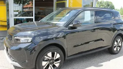 Gebraucht Opel Frontera 145 PS (106 kW) 2025 5 türen SUV