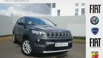 Usata Jeep Compass Altitude 131 CV (96 kW) 2024 Grigio SUV