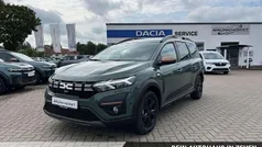 Gebraucht 2025 Dacia Jogger Extreme Van / Kleinbus | 22.490 € (Fairer Preis)