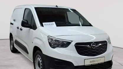 Gebraucht Opel Combo Selection 76 PS (55 kW) 2020 Jade weiß Van / Kleinbus